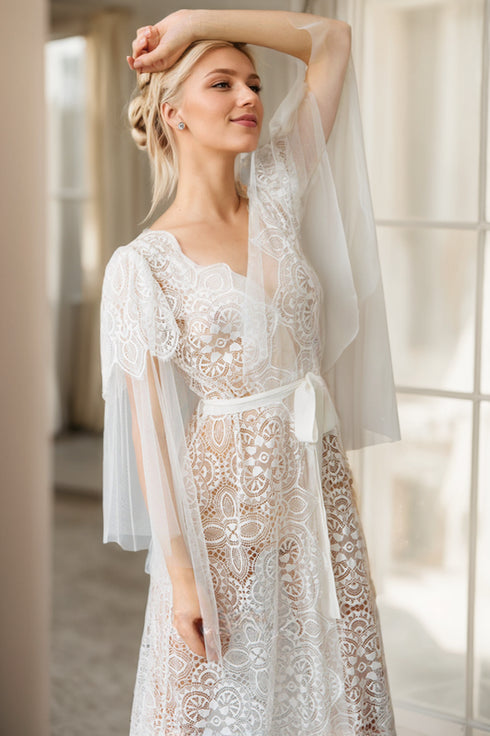 Chantilly Floral Lace Tulle Mesh Long Bridal Robe with Train