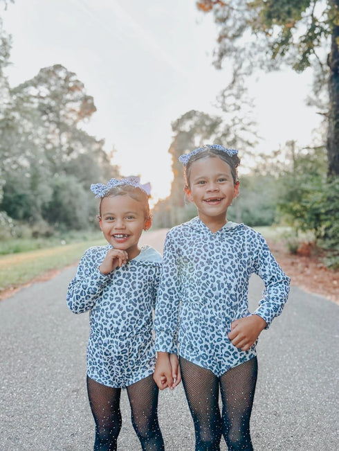 Snow leopard Ribbed Hooded romper