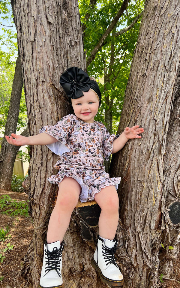 Butterfly mushroom ruffle top set