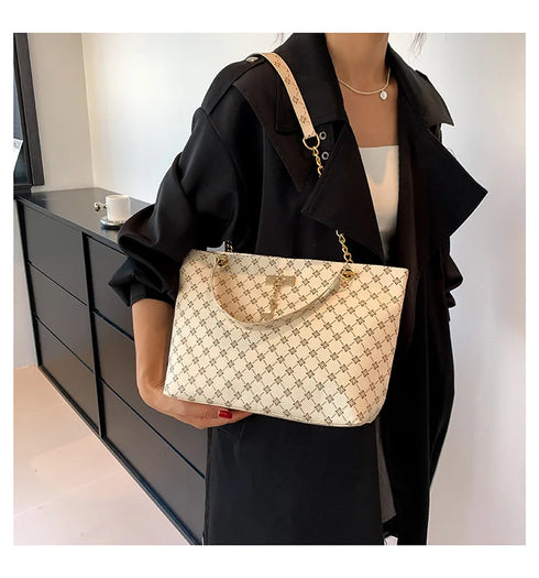 Large Capacity Soft PU Leather Tote Bag for Women – Geometric Texture Casual Shoulder Handbag