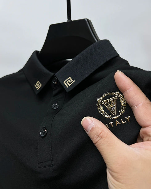 Men’s Casual Polo Shirt – Breathable Fabric with Badge Detail for Everyday Wear