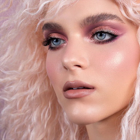 mooth Pressed Powder Palette for Face and Body Contouring – Long-Lasting, Easy to Blend, Professional Glow Finish – 2.5g Single Unit