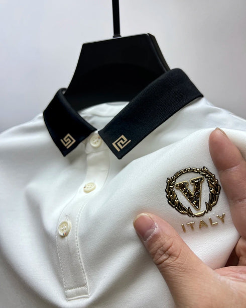 Men’s Casual Polo Shirt – Breathable Fabric with Badge Detail for Everyday Wear