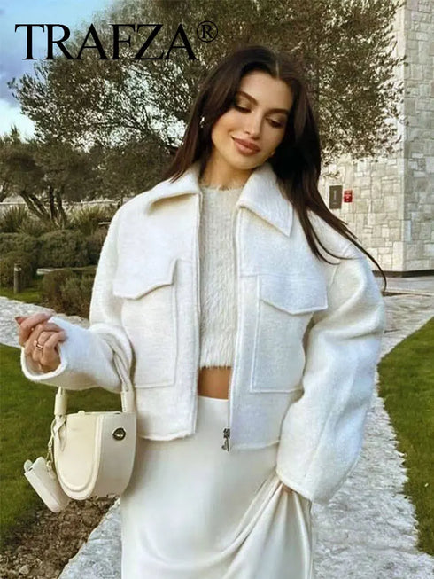 Streetwear Turn-Down Collar Zipper Jacket – Solid Color Urban Outerwear for Women