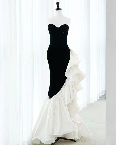 Stunning Strapless Sequin Mermaid Dress with Ruffled Organza