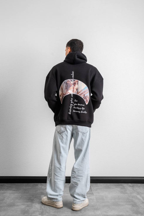 Unisex Oversize Hoodie with Artistic Print – Modern Streetwear Style
