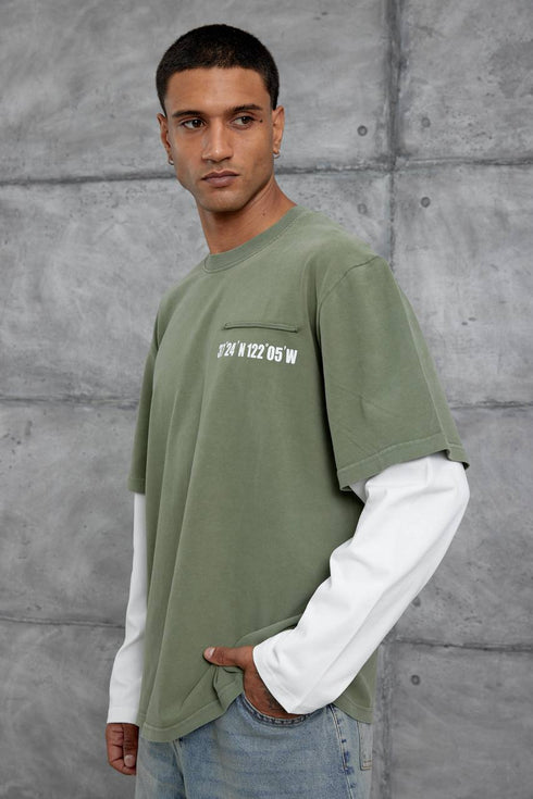 Unisex Layered Graphic T-Shirt – Distressed Boxy Long Sleeve