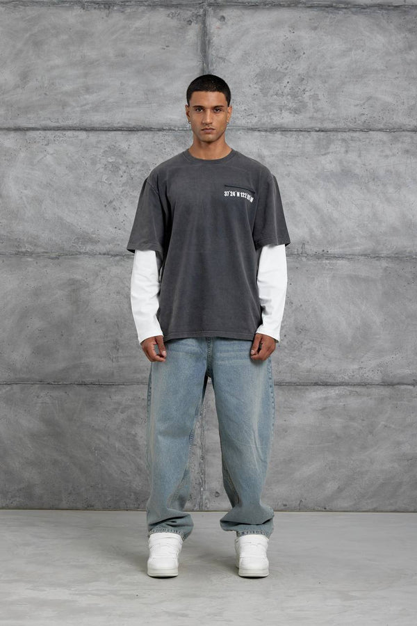 Unisex Layered Graphic T-Shirt – Distressed Boxy Long Sleeve