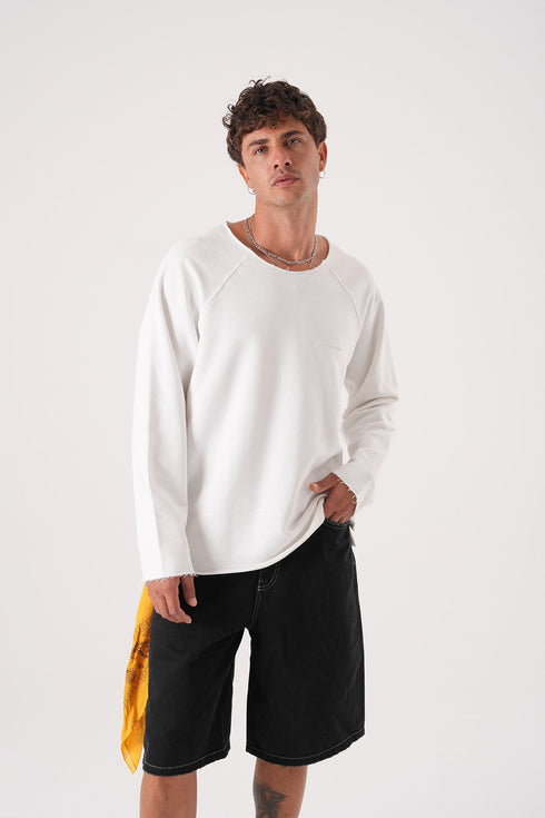Unisex Oversized Raglan Sweatshirt - Raw Hem Detail