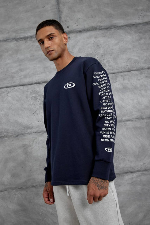 Unisex Text Sleeve Long-Sleeve T-Shirt – Urban Graphic Pullover